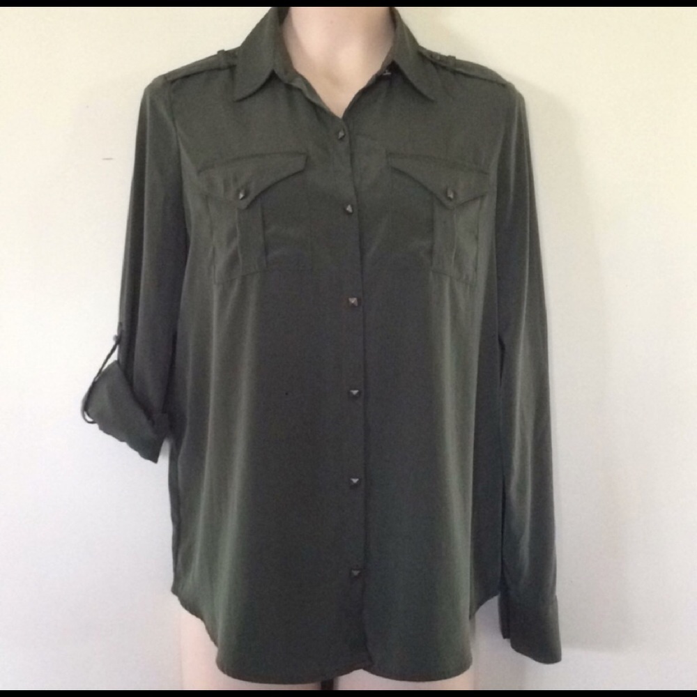 ☀️Rock & Republic - Army Green Button Down - S